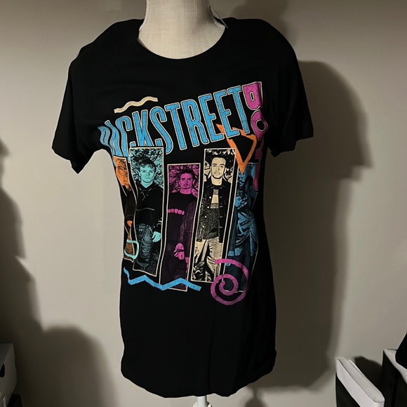 BSB graphic tee! - Picture 1 of 2